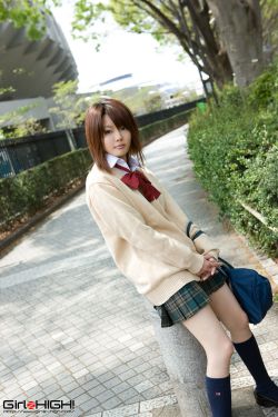 火箭少女的开襟乳液狂飙